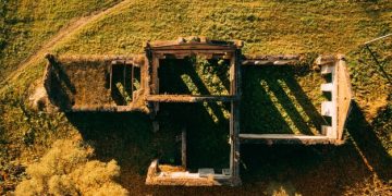 Como a Mudança Climática Impacta os Investimentos Sustentáveis em Portugal em 2025? - Cover Image